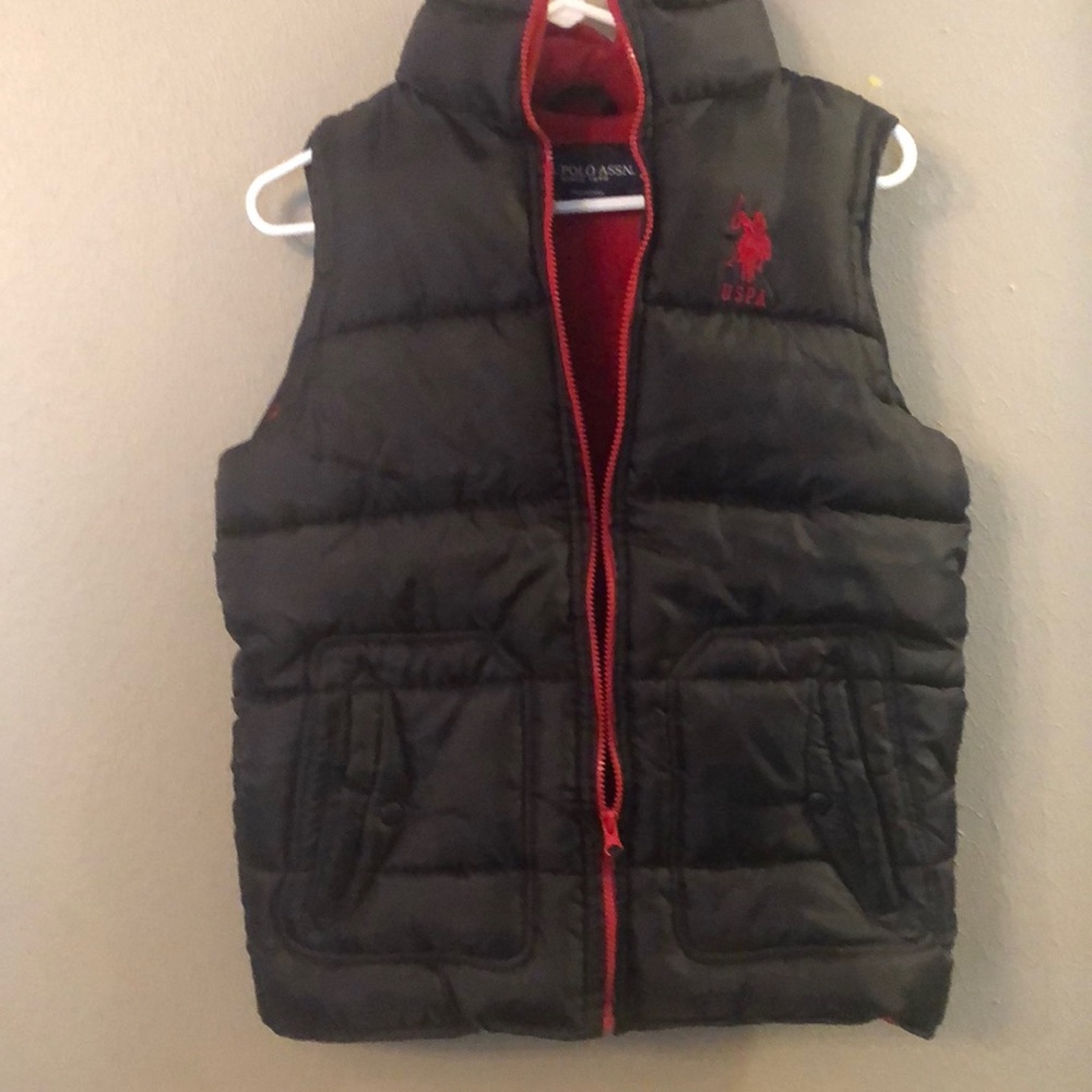 U. S. Polo Assn puffer vest great condition